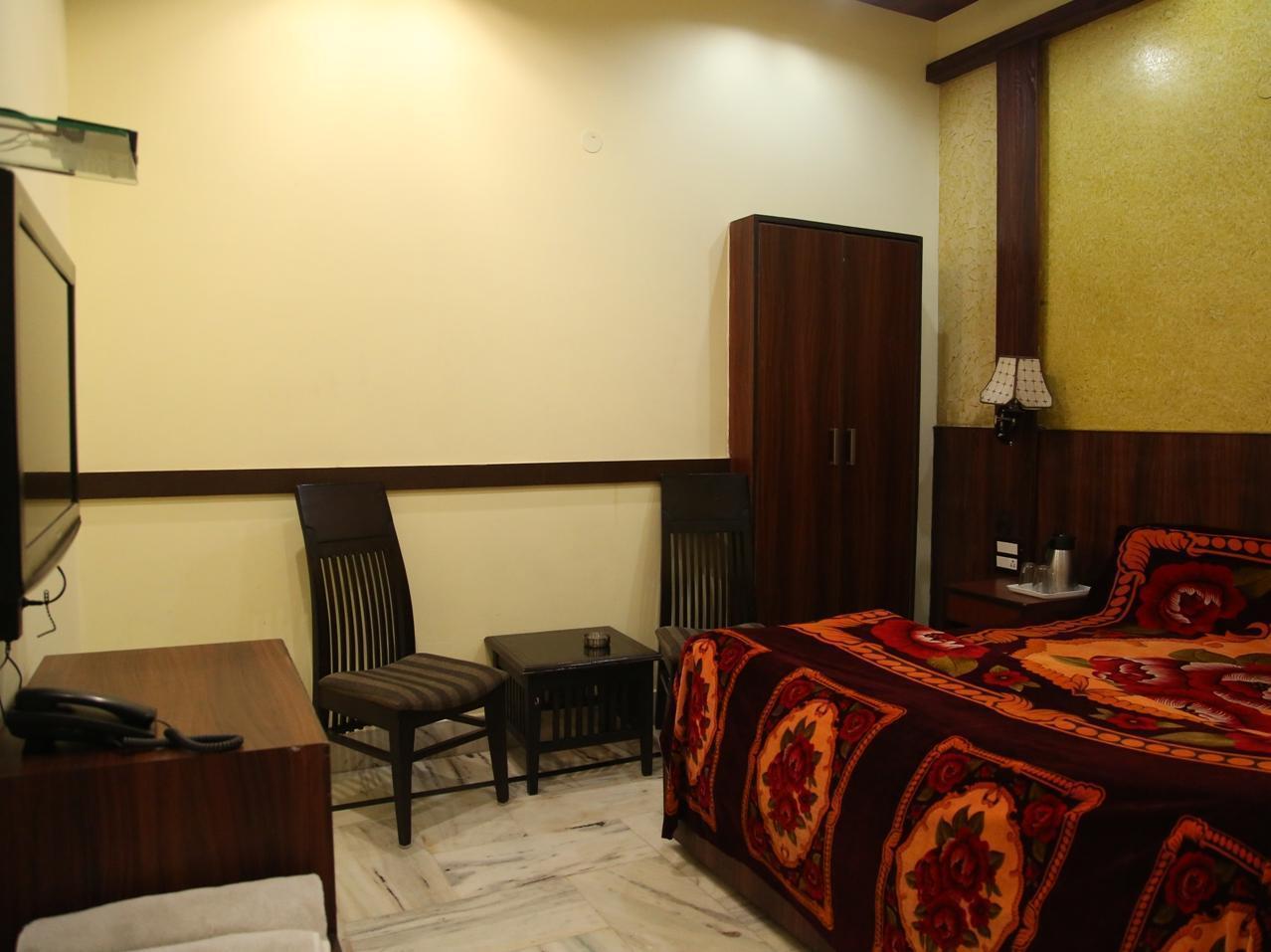 Hotel Wall City New Delhi Exterior photo
